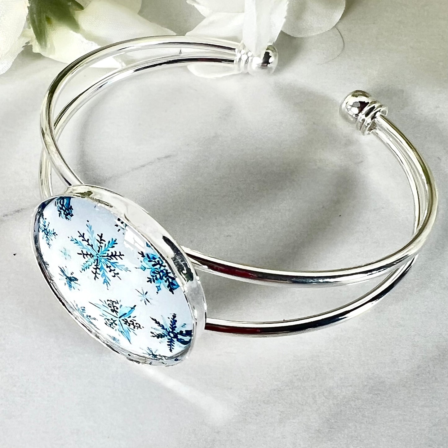 Snowflake Bangle Bracelet Handmade-Bangle-Handmadeanniversary-Handmade Anniversary