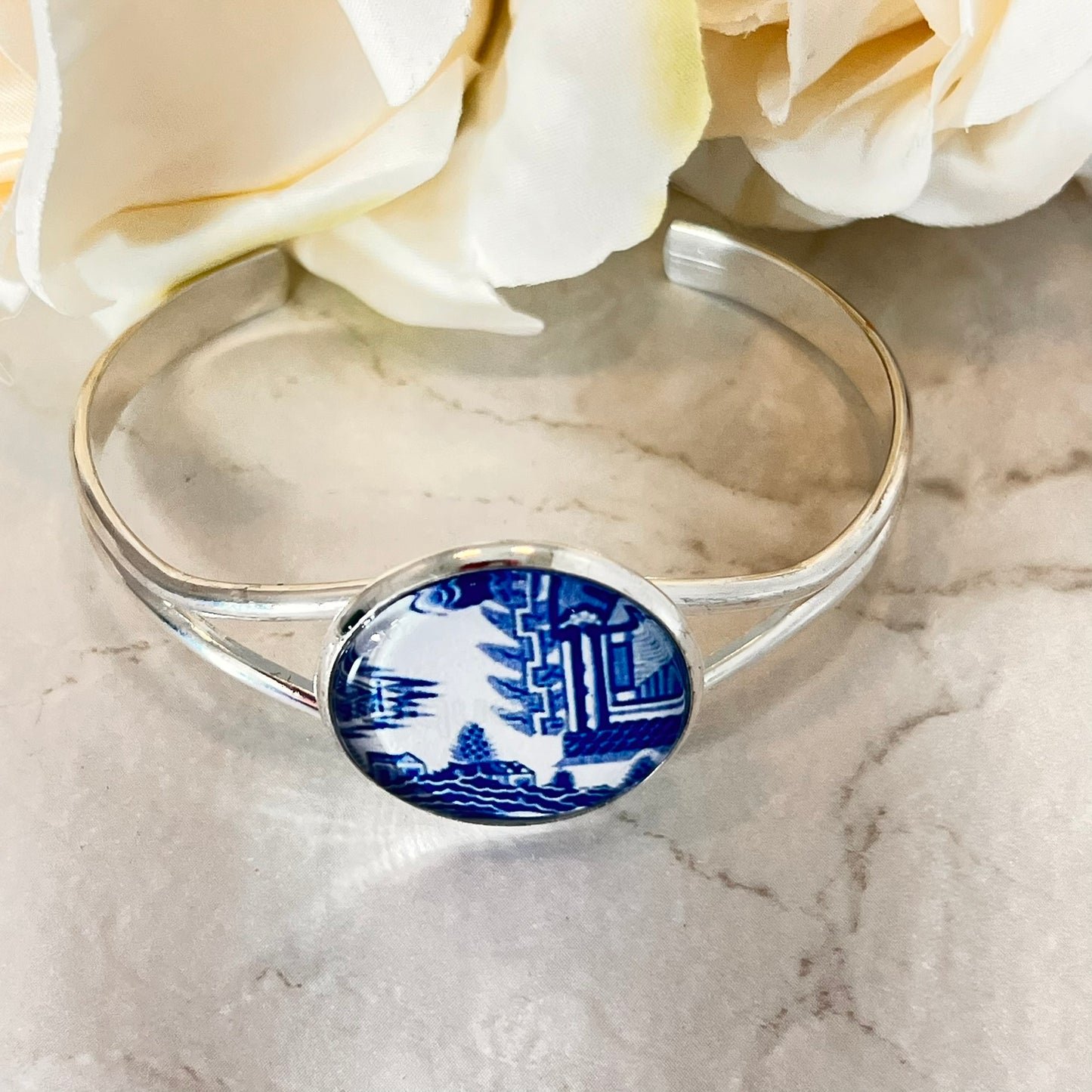 Willow 9th Anniversary Bangle Bracelet Handmade-Bangle-Handmadeanniversary-Handmade Anniversary