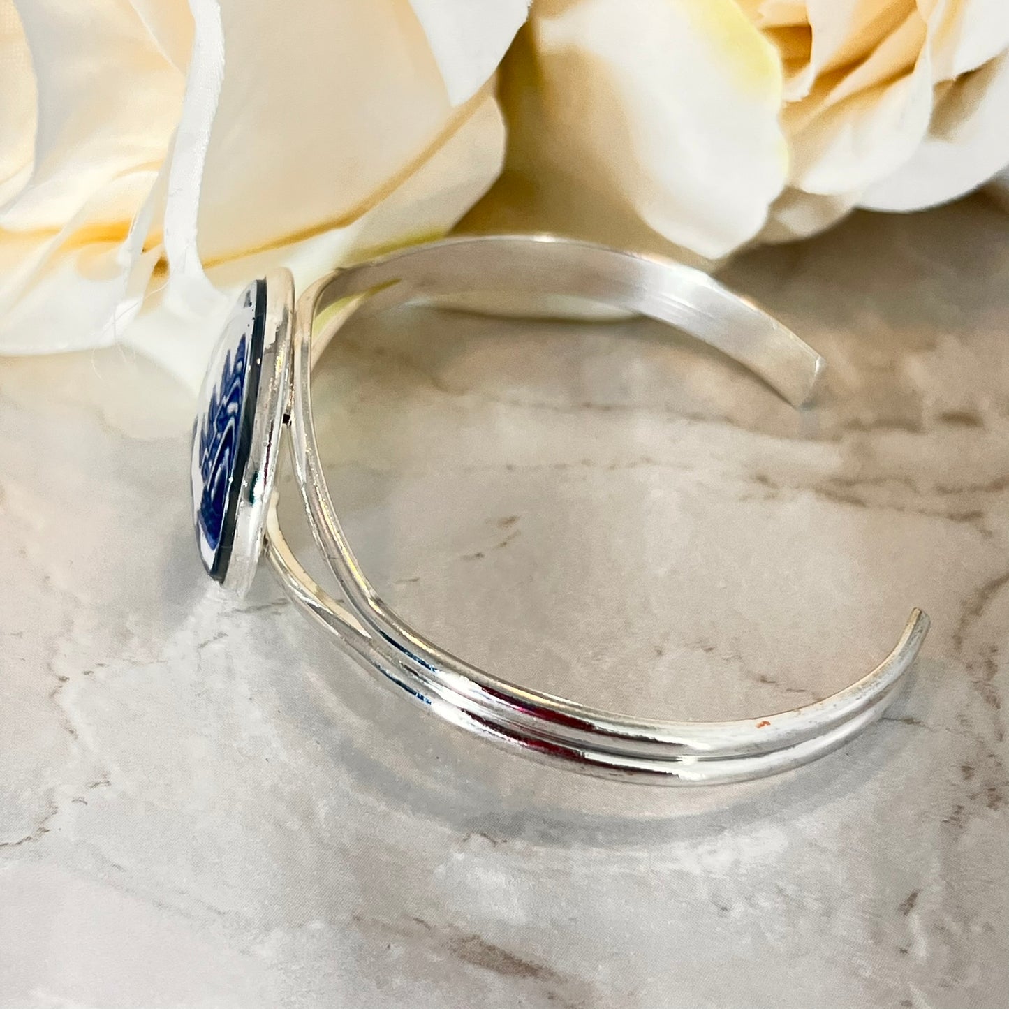 Willow 9th Anniversary Bangle Bracelet Handmade-Bangle-Handmadeanniversary-Handmade Anniversary