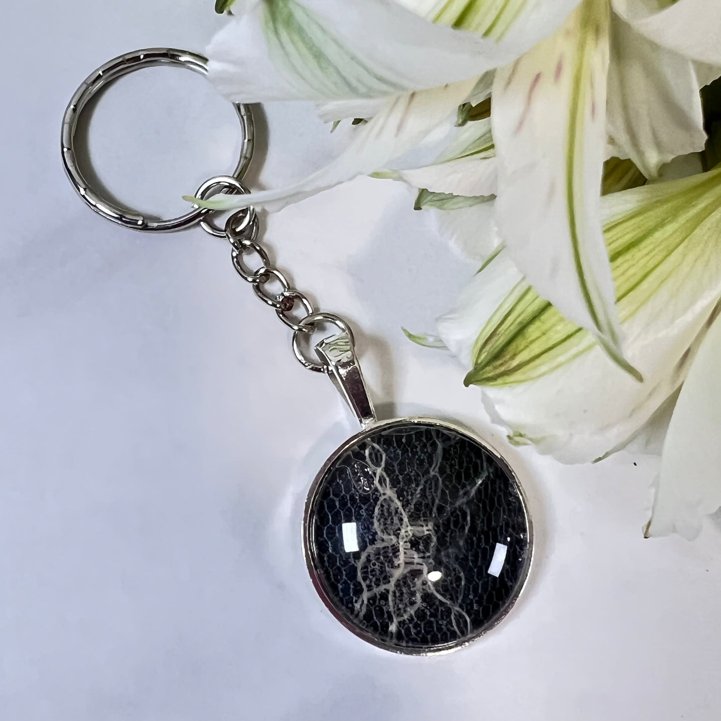 Lace 13th Anniversary Keyring Handmade-Keyring-Handmadeanniversary-Handmade Anniversary