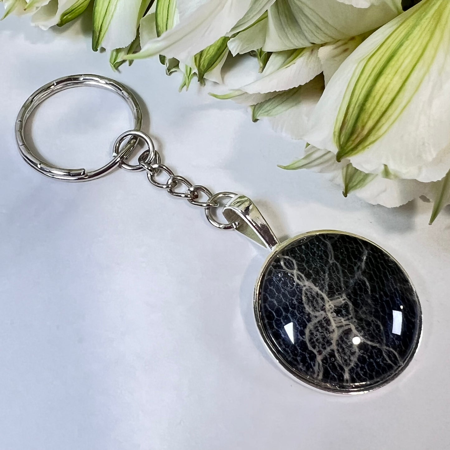 Lace 13th Anniversary Keyring Handmade-Keyring-Handmadeanniversary-Handmade Anniversary