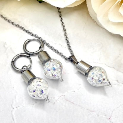 15th Wedding Anniversary Crystal Gifts | Luxury Jewellery & Keepsakes