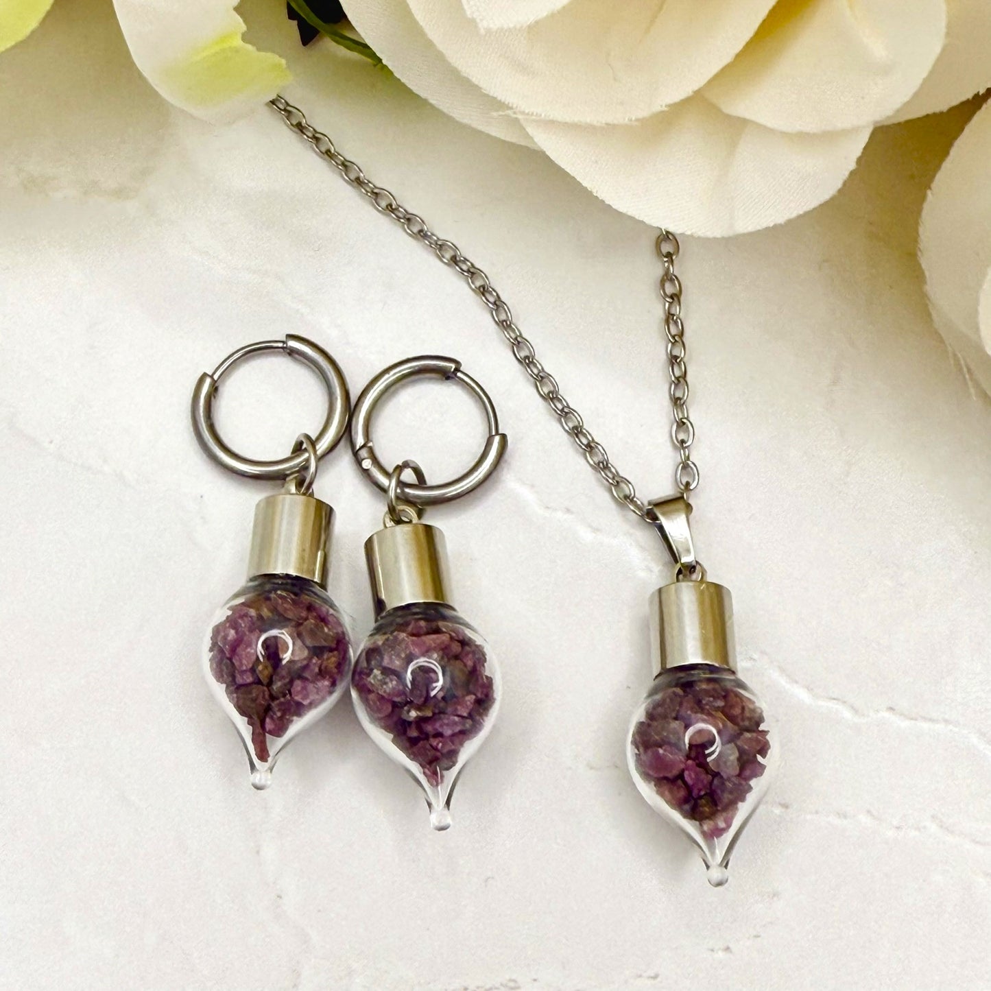 Luxury 40th Anniversary Jewellery Set – Pendant & Earrings with Natural Raw Ruby Chips | Elegant Ruby Gift for Her