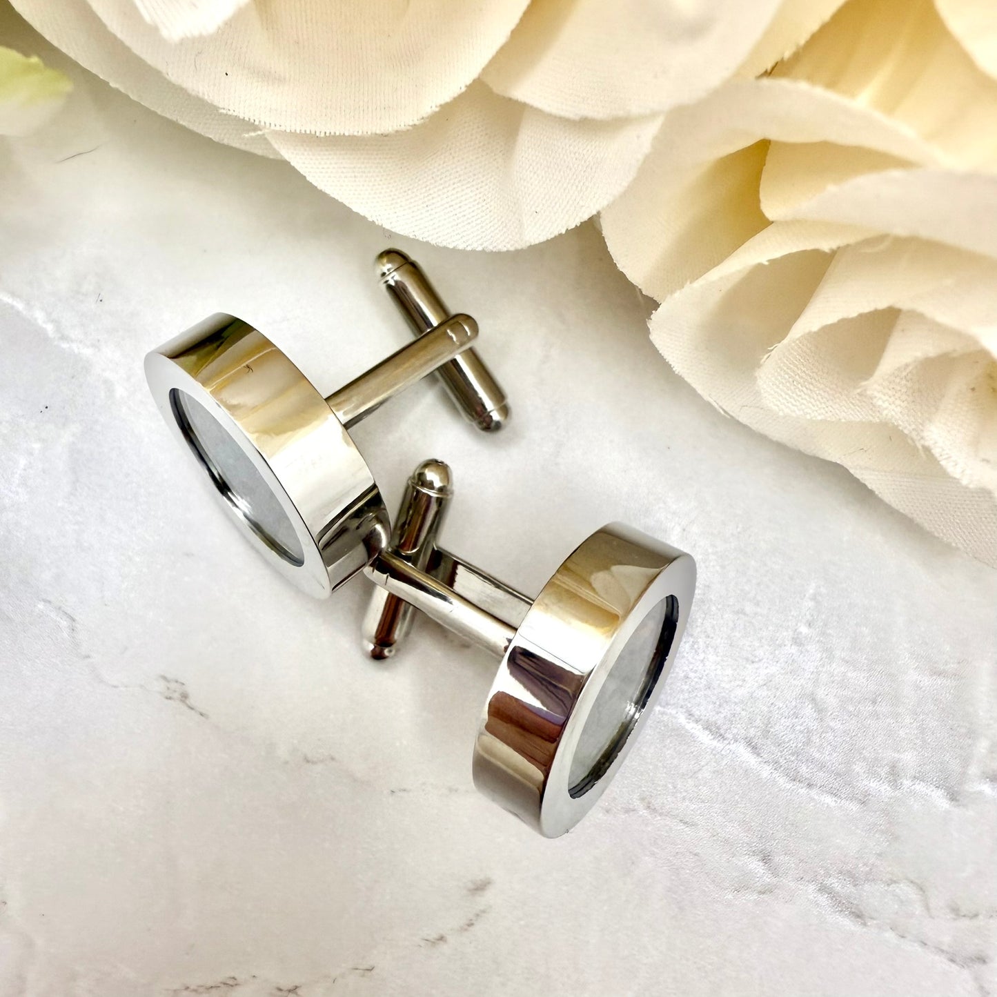 Luxury 45th Anniversary Cufflinks – Filled with Genuine Sapphire Shards | Elegant Sapphire Gift for Him