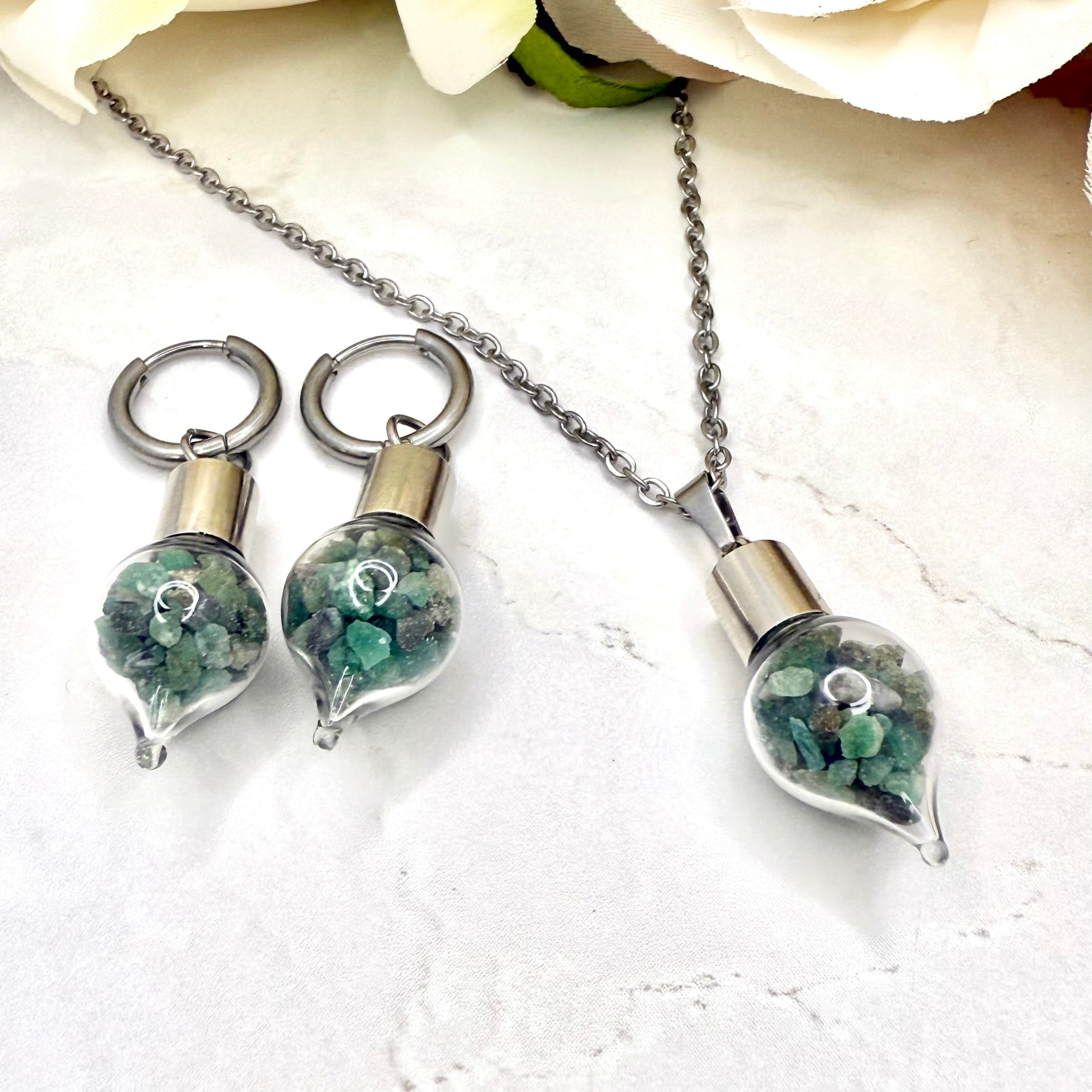 Luxury 55th Anniversary Jewellery Set – Pendant & Earrings with Natural Raw Emerald Fragments | Elegant Emerald Gift for Her-Pendant & Earrings-Handmadeanniversary-Huggie Earrings-Handmade Anniversary