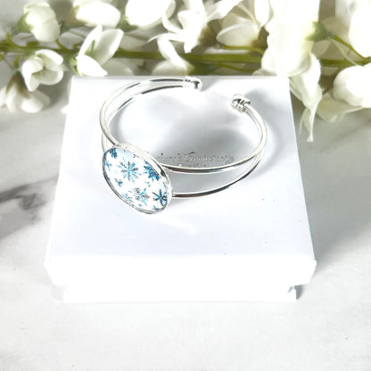 Snowflake Bangle Bracelet Handmade-Bangle-Handmadeanniversary-Handmade Anniversary