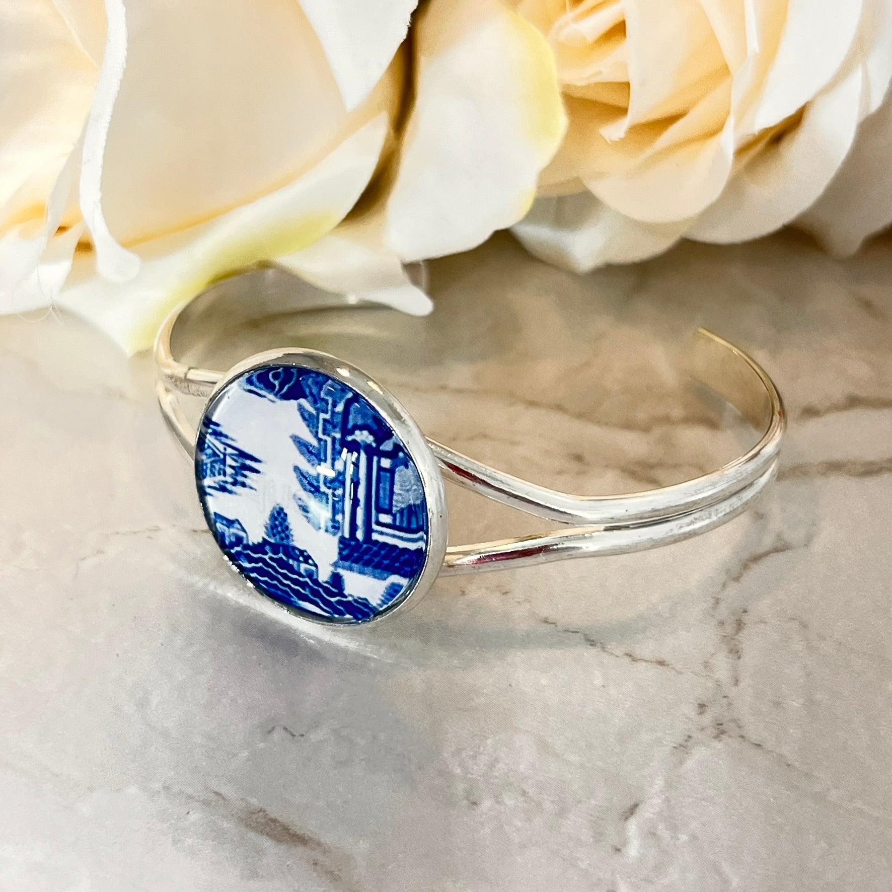 Willow 9th Anniversary Bangle Bracelet Handmade-Bangle-Handmadeanniversary-Handmade Anniversary
