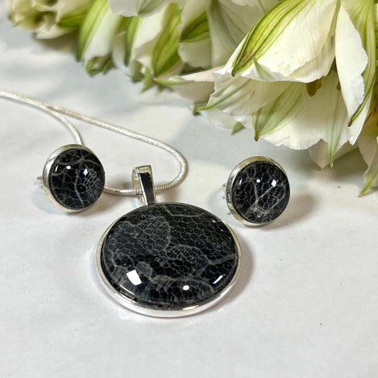 Lace 13th Anniversary Pendant & Earrings Jewellery Set Handmade-Pendant & Earrings-Handmadeanniversary-Handmade Anniversary